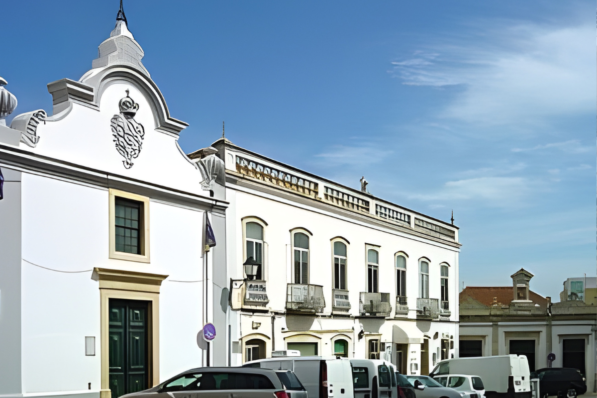 Lagoa no Algarve: Praias, Lugares Encantadores e Eventos Imperdíveis